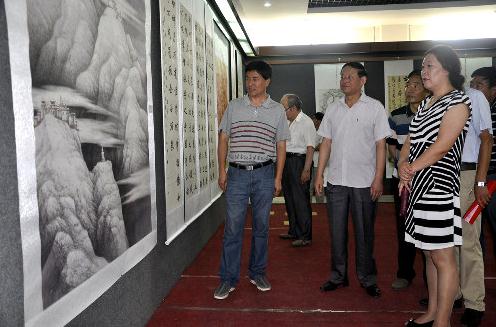 ����ʡ�����������ؾ����黭��չ