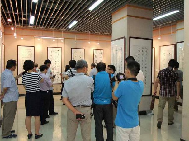 ���������ȫ���黭������Ʒ����չ��֣�ݿ�չ