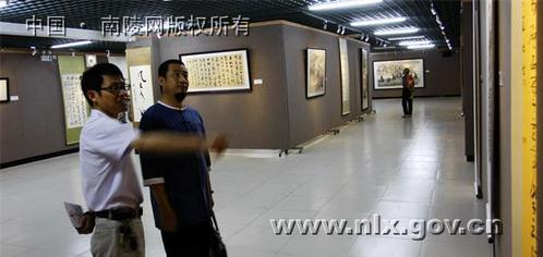 �����������Ļ��ݾٰ�ݲ��黭��Ʒչ