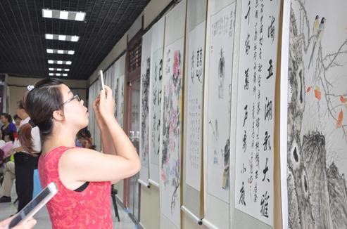 京东赏玩城开业仪式暨将军部长名家书画联展在燕郊启幕