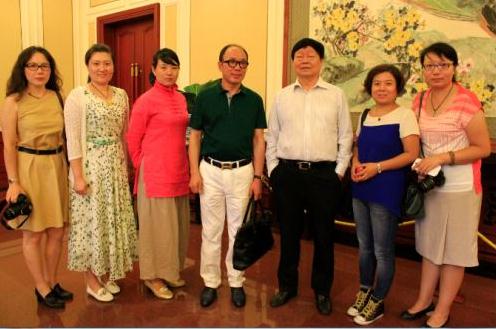 ��Ͽ�����������������黭Ѳչ�ھ�����