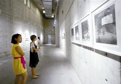 国际版画艺术巡展天津 100幅版画作品齐亮相