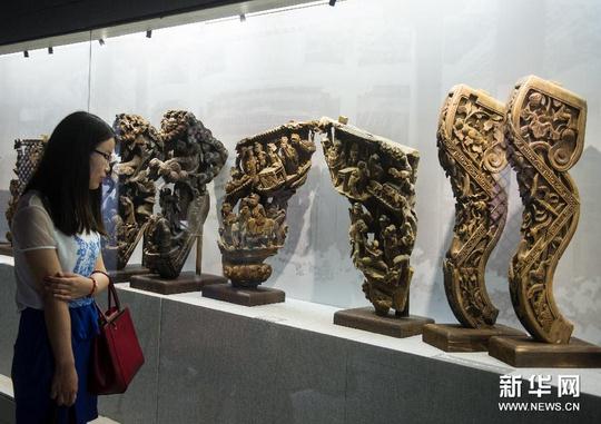 �������������չ���������ݹŽ����������