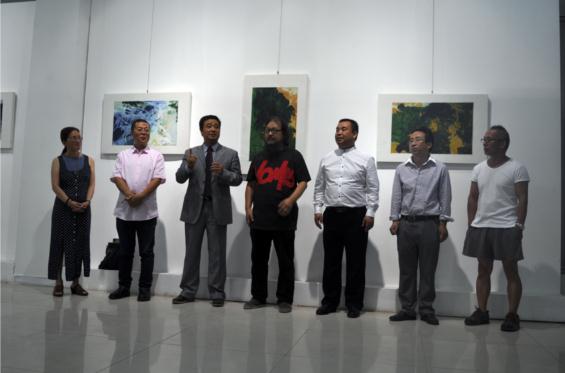 �쾳��֣��ˮī��Ʒչ�ھ�¡����Ļ