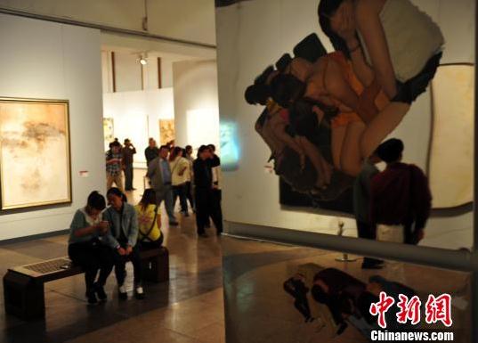 第十二届全国美展综合材料绘画展河北博物院启幕