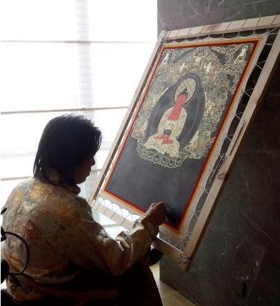 �ܡ����׶��������Ʒ�ƿ�չ�����ű�չ��