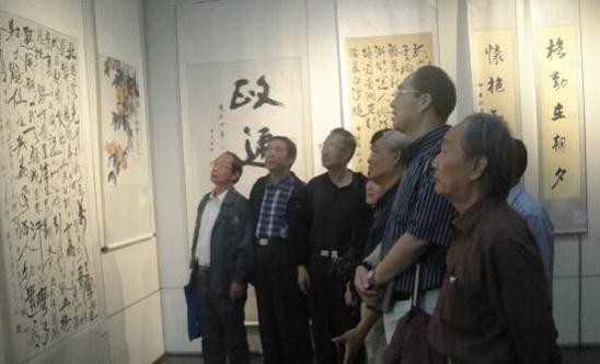 ��ɽ��չ��ף������ʮ�������黭չ