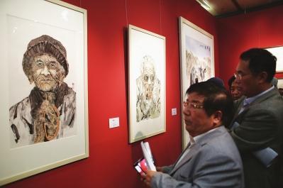 朱军画展兰州开幕 同事水均益到场力挺