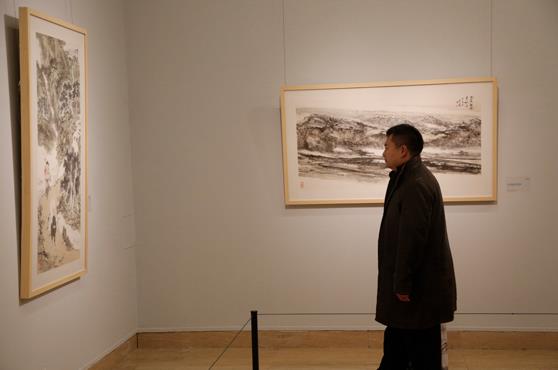 范一夫中国山水画展亮相中国美术馆(组图)