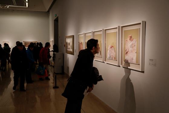 Ѧ����ͻ���Ʒչ�ھ���Ļ