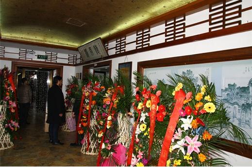 大道归真—朱零国画作品展在北京听雨楼举行