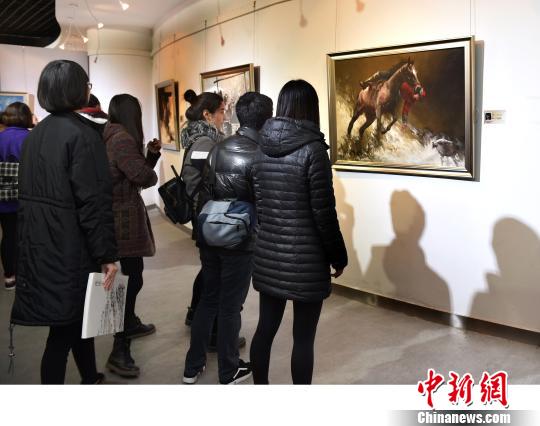 中亚五国画家作品联展在重庆涪陵举行
