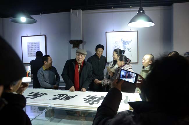 郭齐文诗书画作品展亮相麒麟画馆