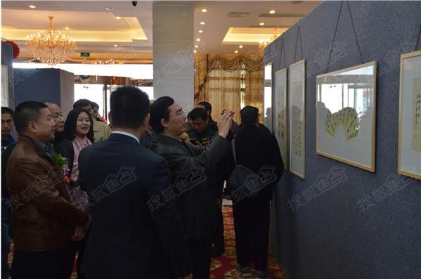 甘肃书画家巡展在安徽黄山展出