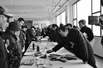 ��³�����黭����չɽ���ĳǿ�չ