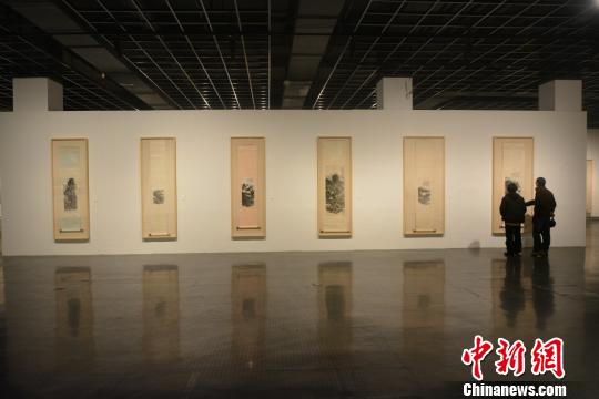 ����չ�������һƱ����黭����