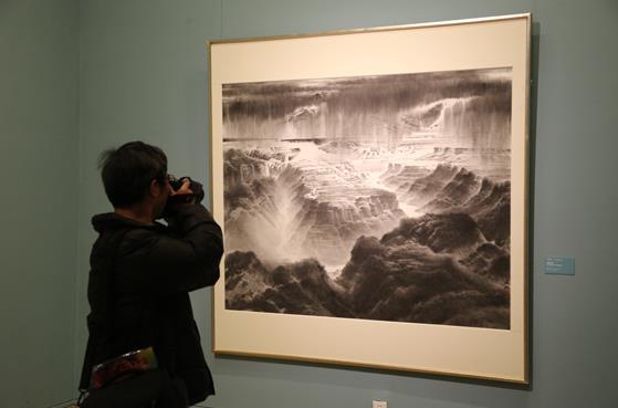 �й�д�⡪���й�����������չ