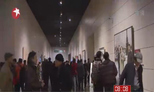 ȫ����չ����Ʒ�Ϻ�Ѳչ�����л�������