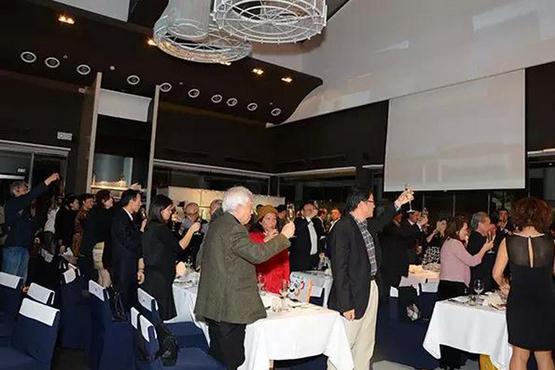 ����ִ����������л��Ⱦٰ쿪Ļչ