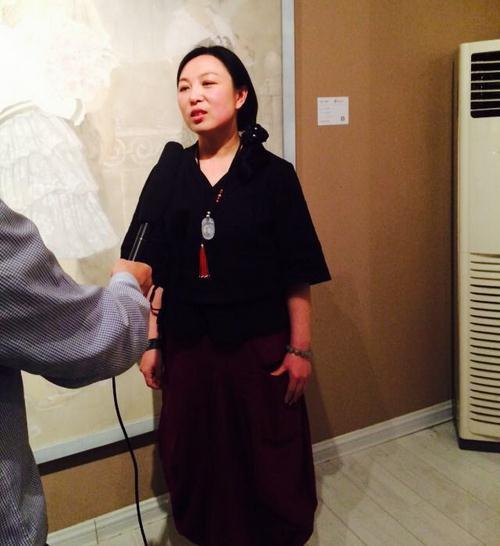 ���������ġ����ڶ������ﻭ��Ʒչ�������Ļ