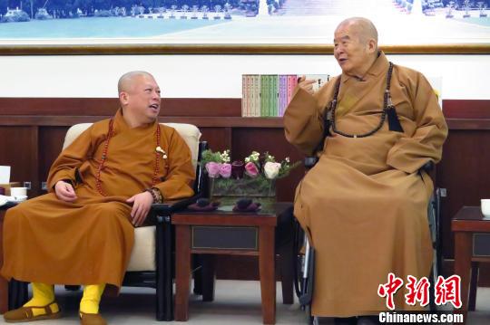 ��½�����黭������������ƷѲչ����