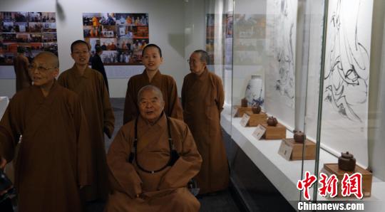 ��½�����黭������������ƷѲչ����