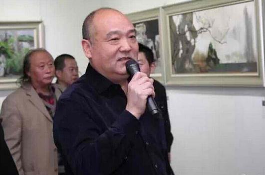 �����λ������������Ӿ�Ʒ�黭չ��֣�ݿ�չ