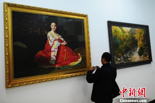 40幅朝鲜和俄罗斯油画作品亮相甘肃文县