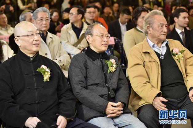 Ӱ̳�ľ����黭չ�ڹ�����Ļ