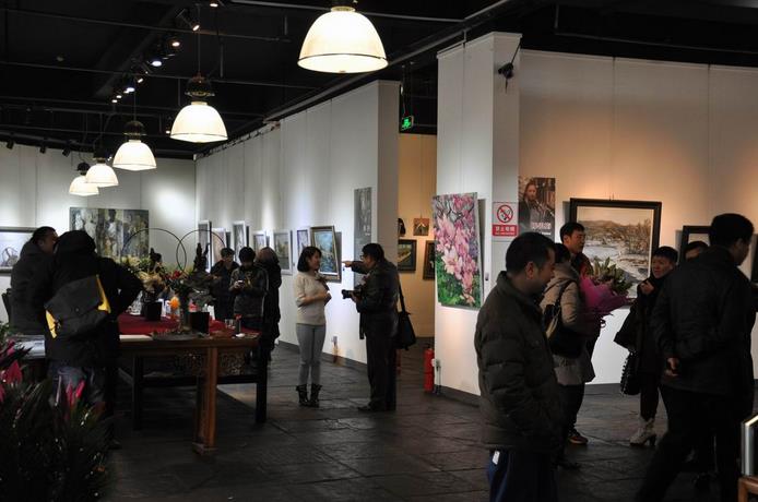 2013.12.22�������й�ʮȫʮ��Ů�������ͻ�չ