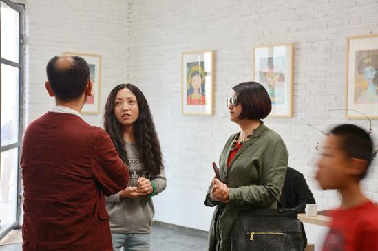 王芳芳支教绘画作品:展示大爱