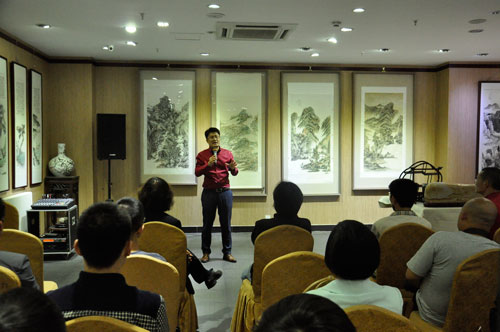 ����ֹ�������й�ɽˮ����Ʒ��չ�ھ���Ļ