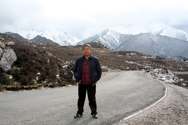 2009年杨秀坤在甘肃草原的牧民家里 在陕北黄河壶口
