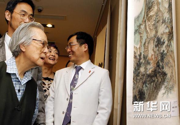 �ڹ�˸��--���Ľ��Ϻ�������黭�о��ửչ