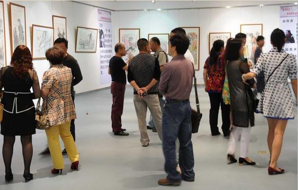 �й����һ�Ժ�Ž��۹�����ʦ����Ʒչ����̨��Ļ