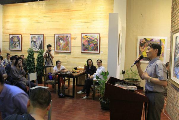 吴骎新中国画展在宋庄呼吸艺术空间开幕