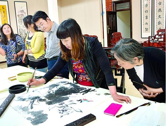 2015年书画名家邀请展在河南三门峡启幕