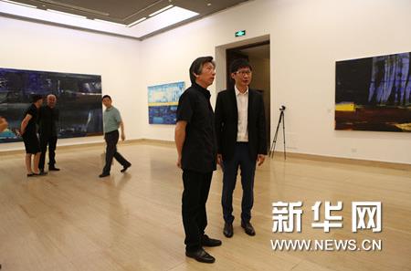 刘商英二十幅巨幅油画在中国美术馆展出