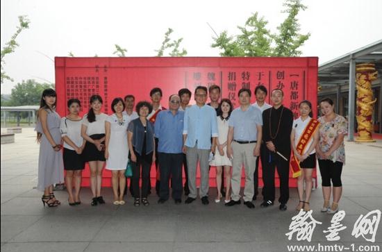 于右任特制“农专砖”捐赠仪式在陕西西安举行