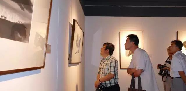 无声之诗——贾又福山水画全国巡展山东潍坊展览现场