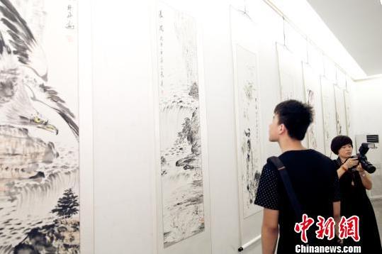 ��ƽ�������������㱨չ���ร�ݻ�Ժ