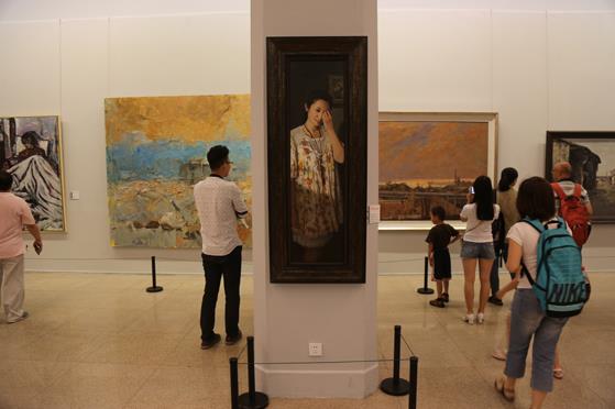 第二届中国青年油画作品展亮相中国美术馆