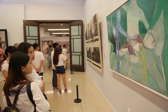 第二届中国青年油画作品展亮相中国美术馆