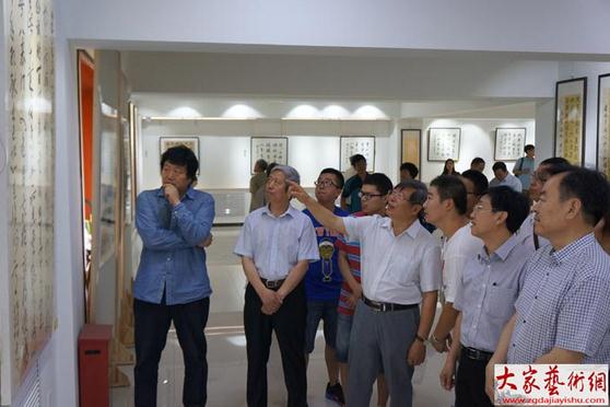 书教育人——寇学臣师生作品展在河北文史书苑举行