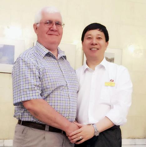 �׶���˹���͹�����鳤�Ӽ��й������Ҵ�����