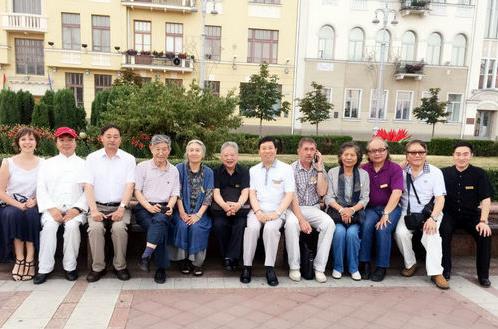 �׶���˹���͹�����鳤�Ӽ��й������Ҵ�����