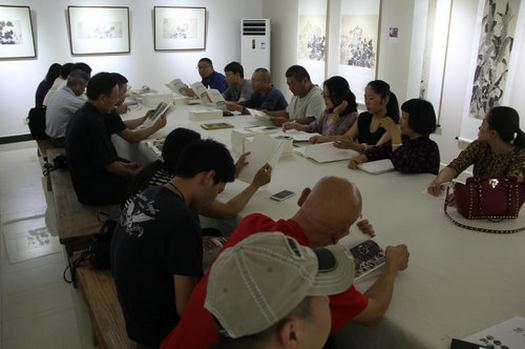 ������������δʮ���ż���չ�ھ���Ļ