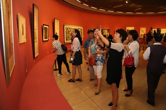 据悉,展览将于7月28日结束。