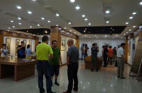 五位艺术家60余副画作安徽泾县展出