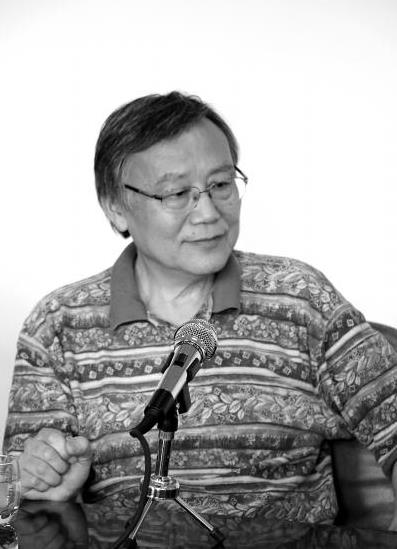 简繁揭美术圈秘闻毫不留情 写书后“众叛亲离”